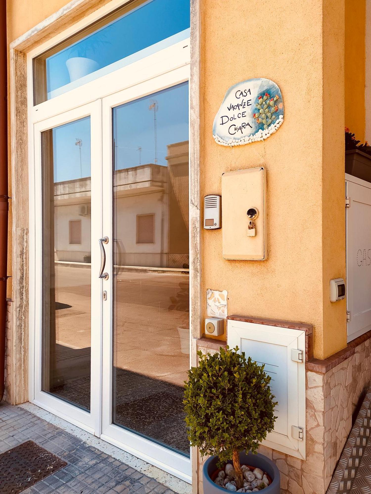 Casa Vacanze Dolce Chiara Acquarica Esterno foto